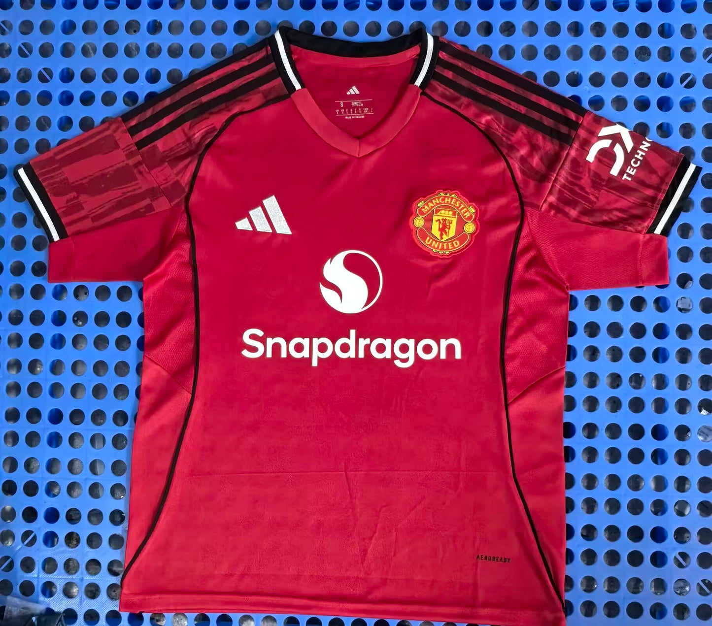 Manchester United 2025-26 Home Shirt