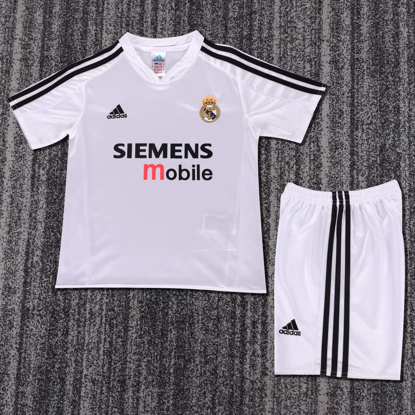 Real Madrid 2004-5 Home Retro Kids Kit