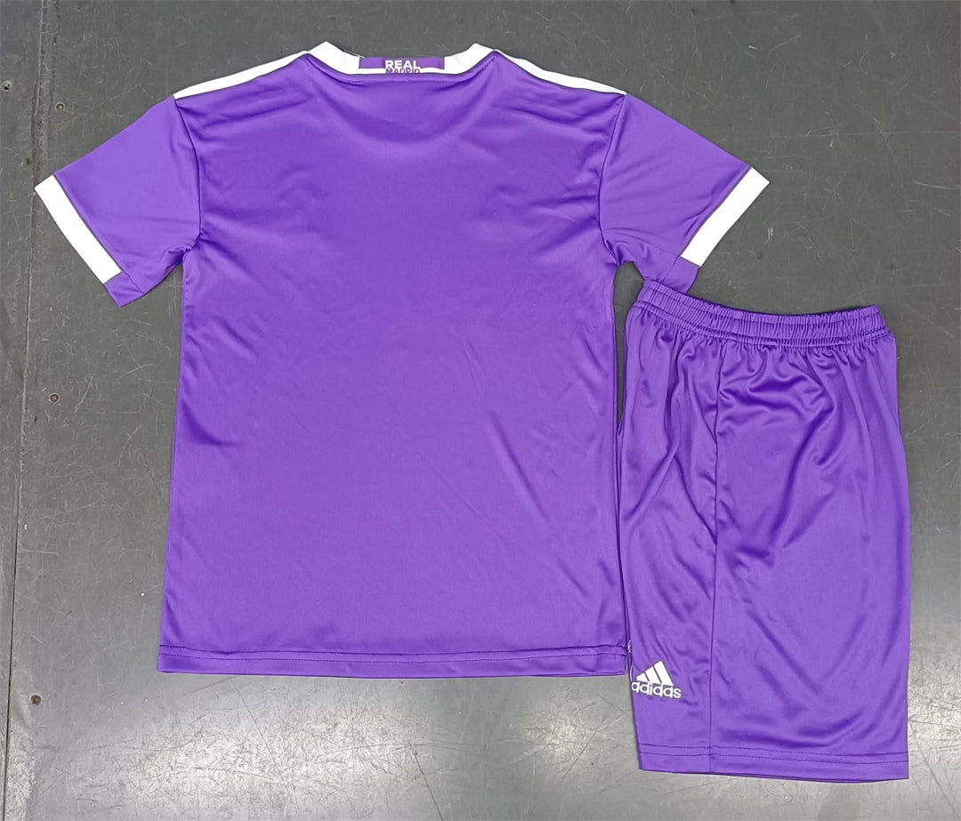 Real Madrid 2017-18 Away Retro Kids Kit