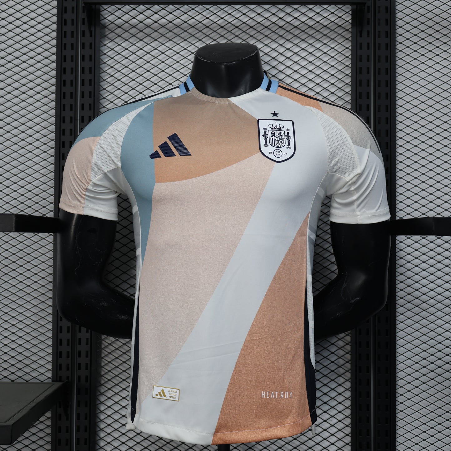 Spain 2025-26 Trainig Shirt