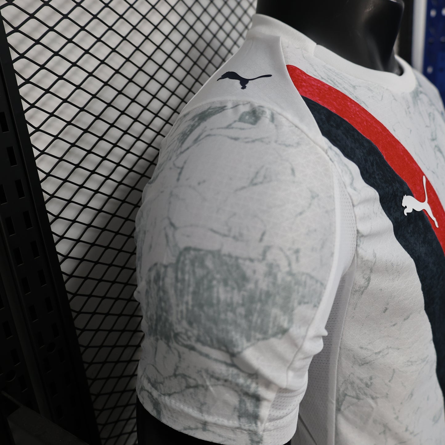 Manchester City 2025-26 Away Shirt