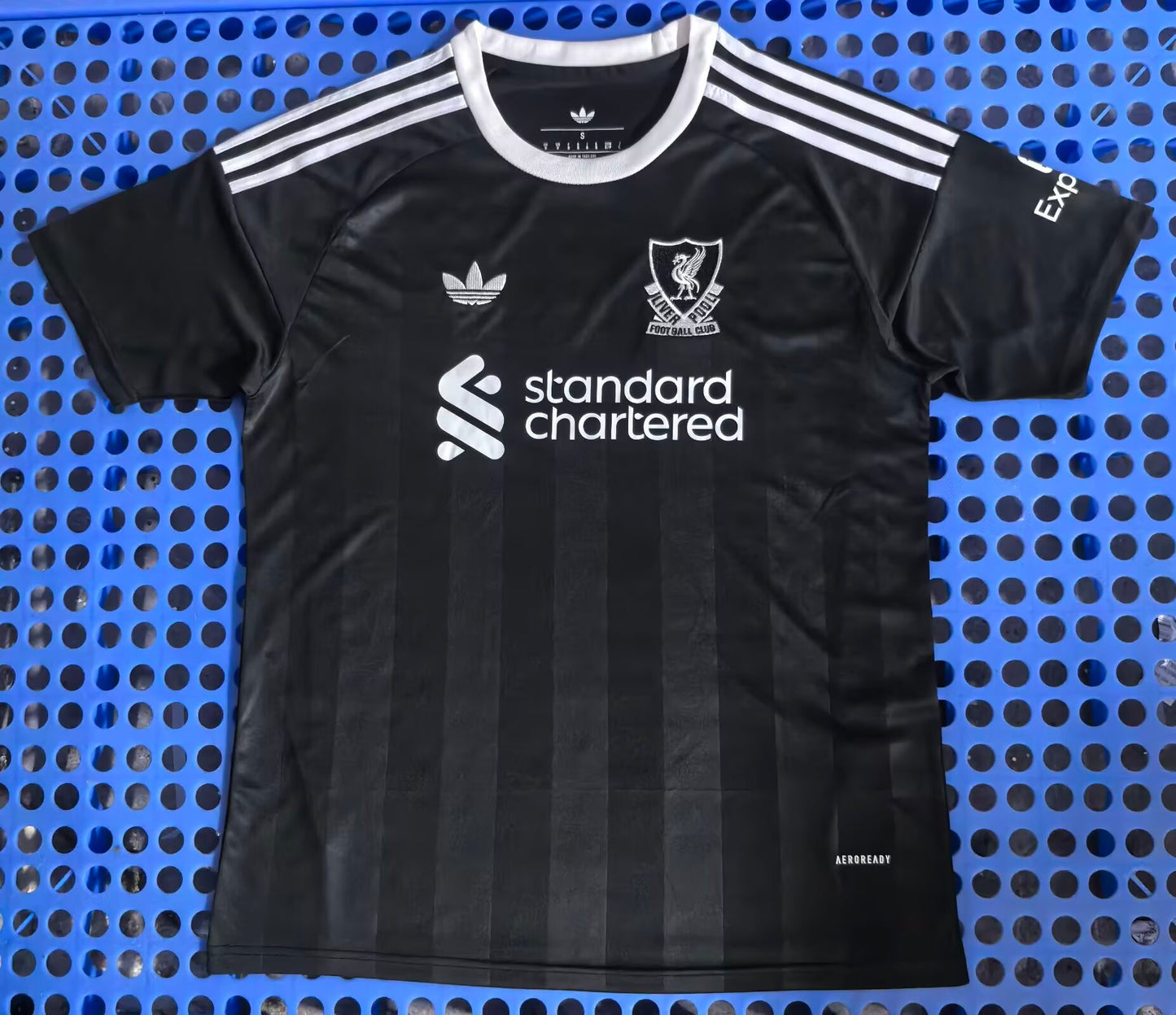 Liverpool 2025-26 Fourth Goalkeeper Shirt