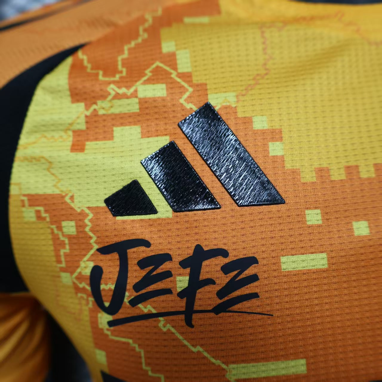 Paris FC 2025-26 Third Away Shirt