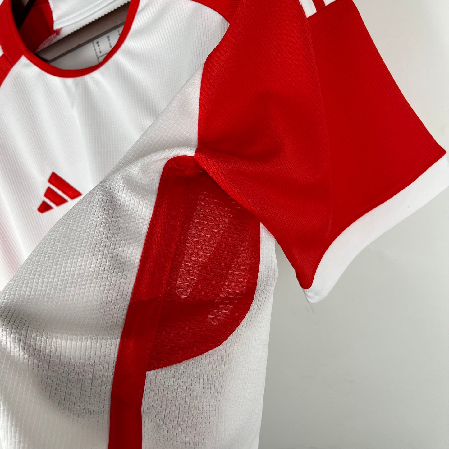 Bayern Munich 23-24 Home Shirt