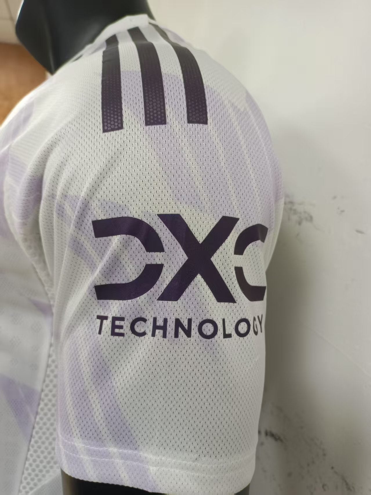 Manchester United 2025-26 Away Shirt