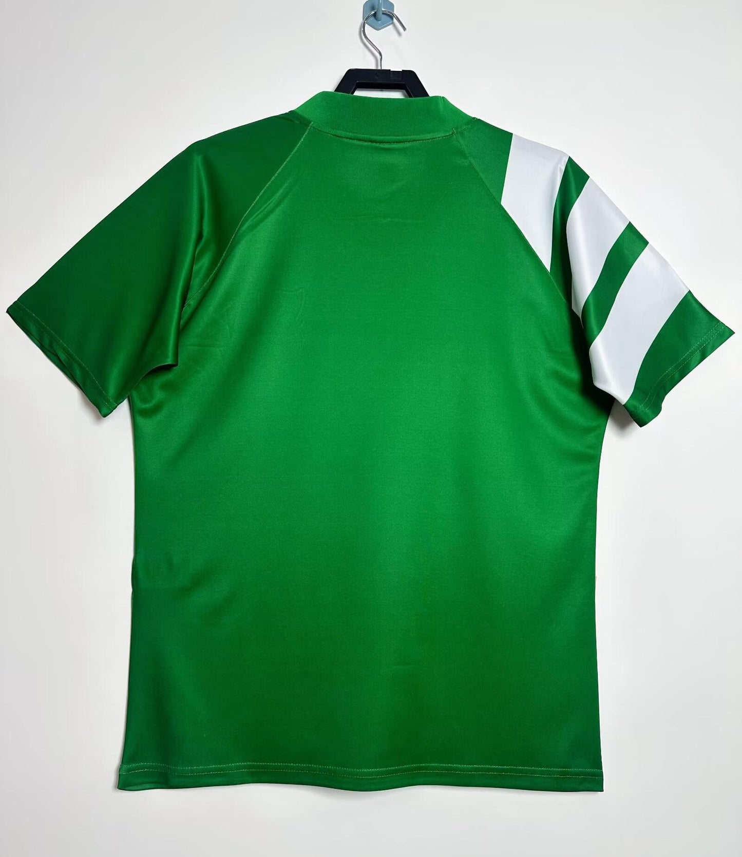 Liverpool 1991-92 Away Shirt Retro