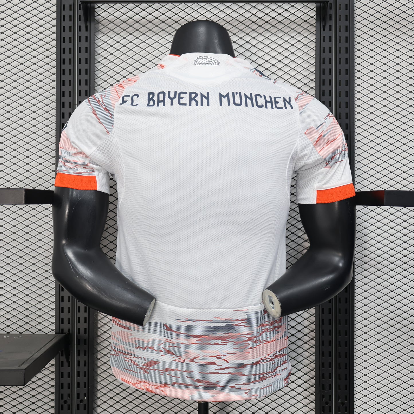 Bayern Munich 2025-26 Away Shirt