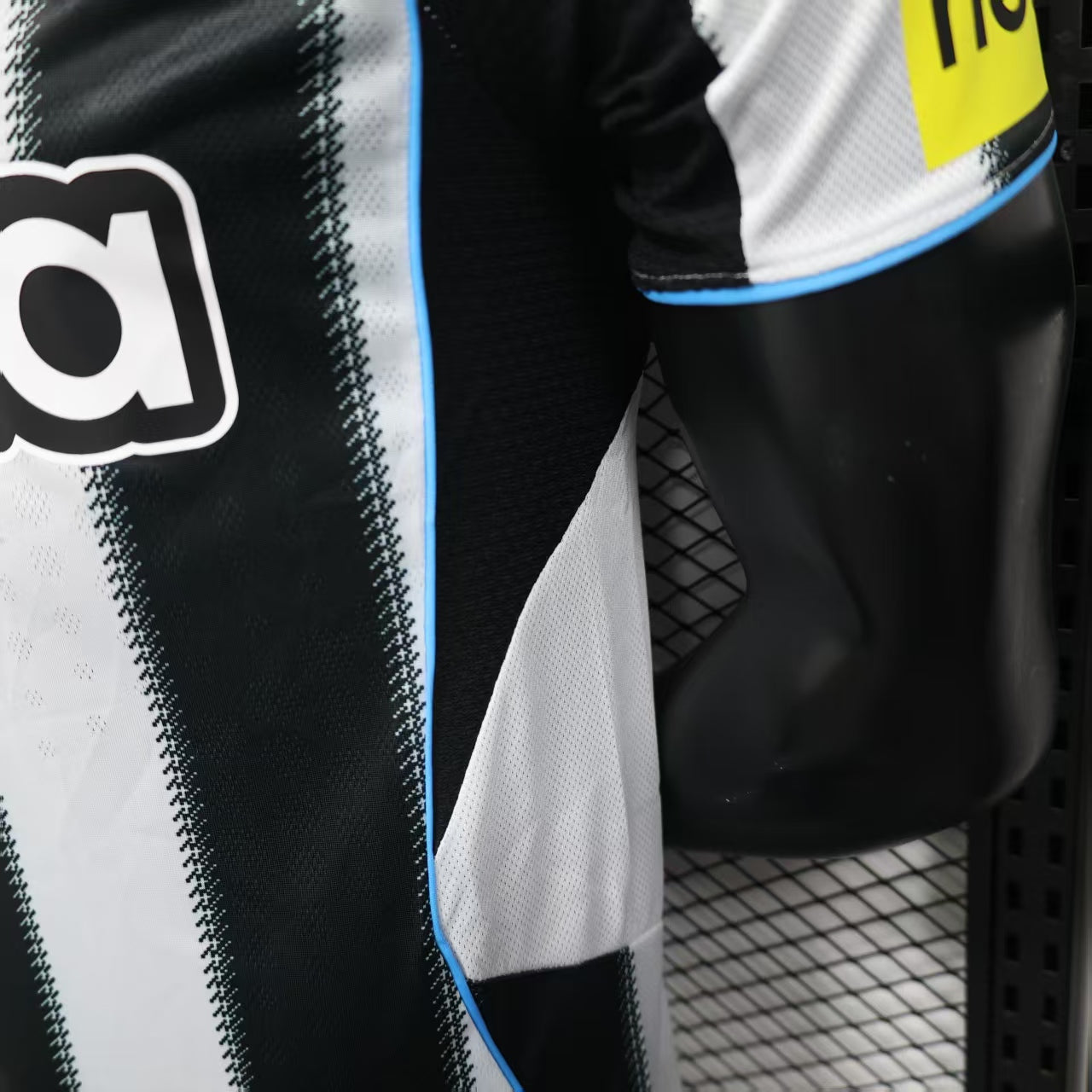 Newcastle 2025-26 Home Shirt