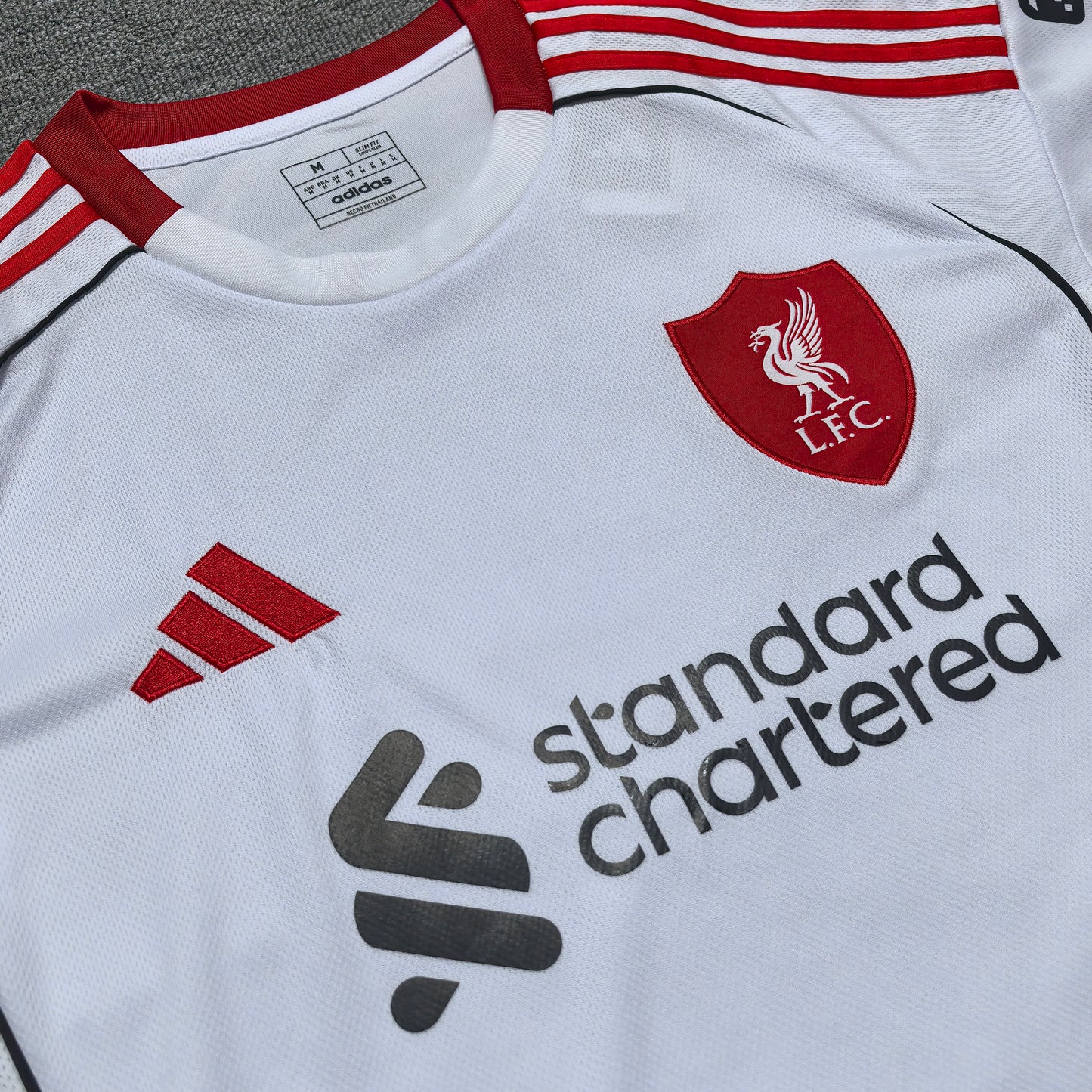 Liverpool 2025-26 Away Shirt