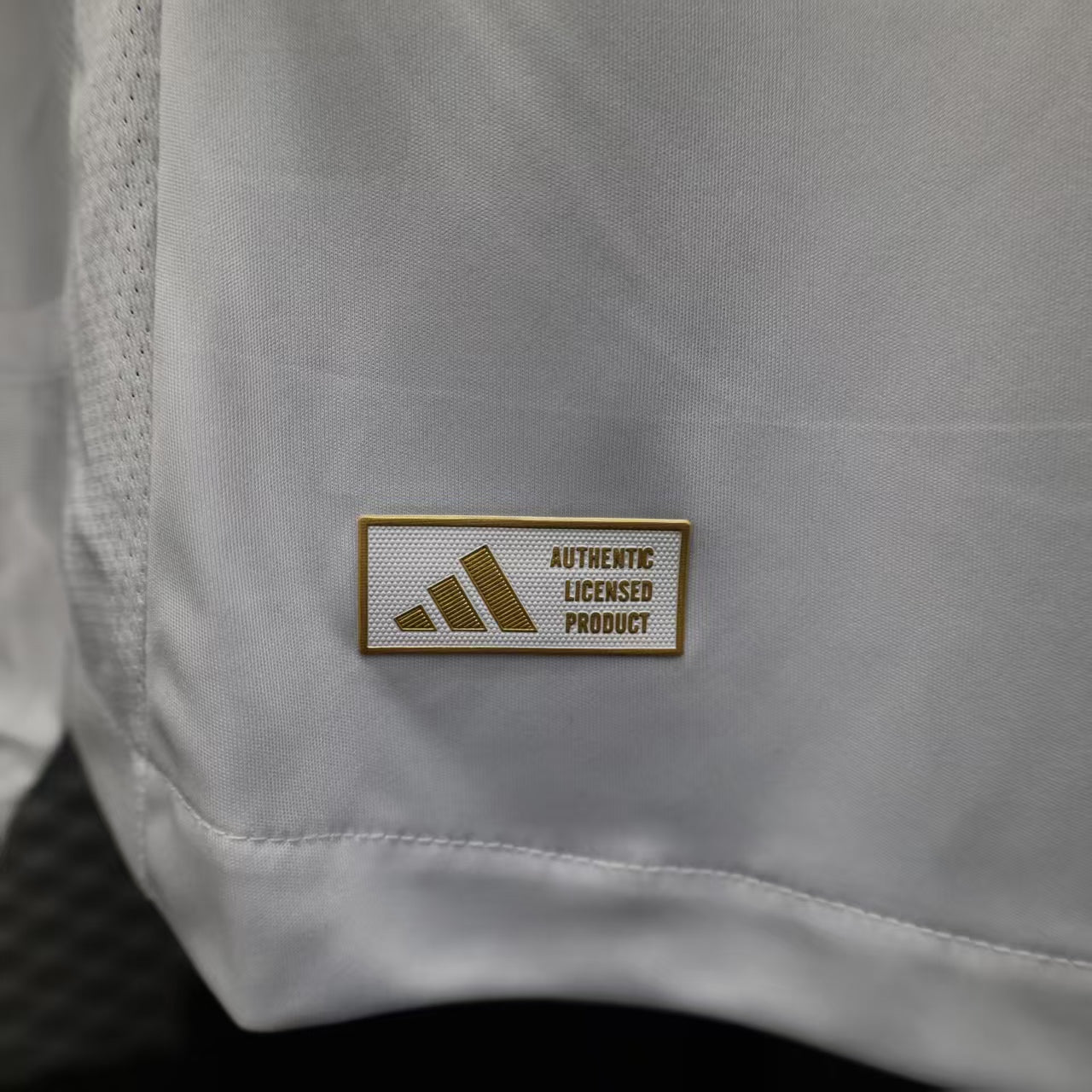 Liverpool 2025-26 Away Shirt