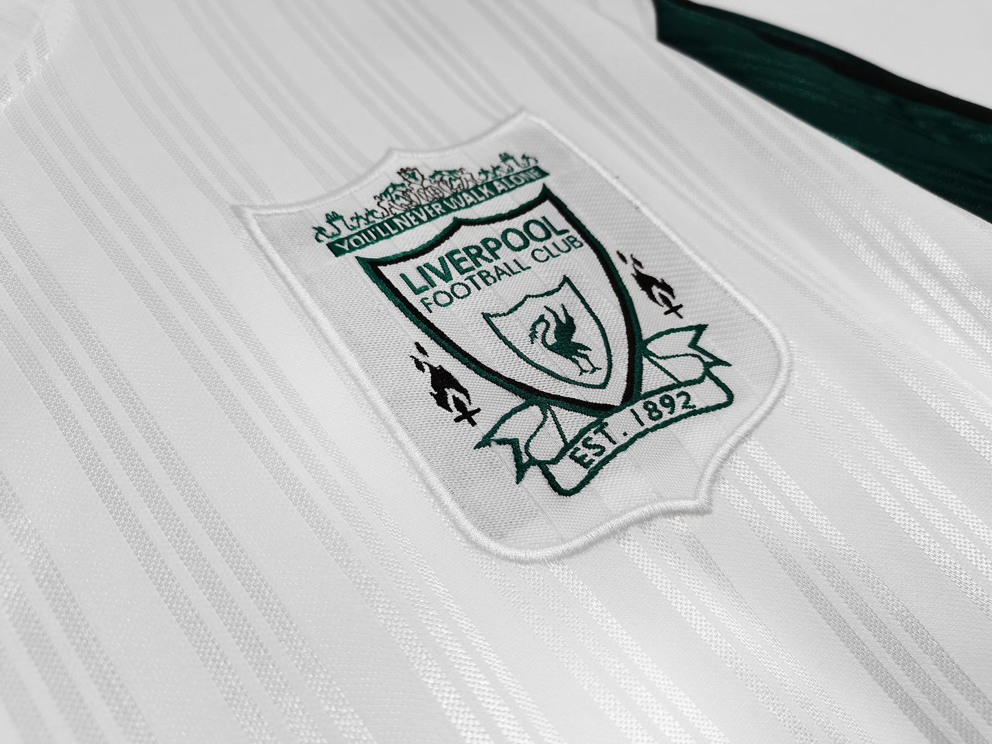 Liverpool 1995-96 Away Shirt Retro