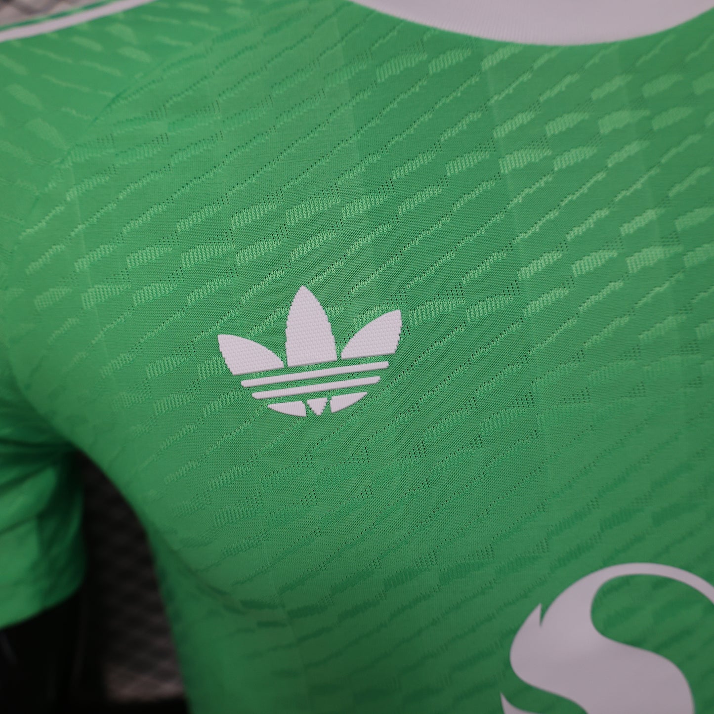 Manchester United 2025-26 Main Goalkeeper Shirt