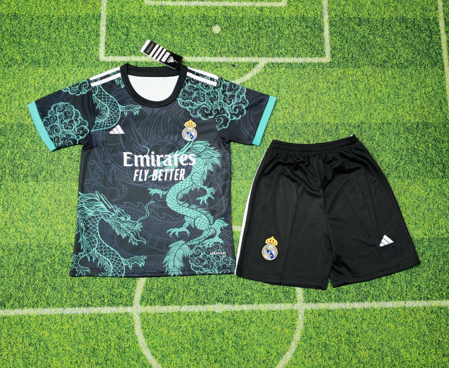 Real Madrid 2025-26 Special Edition Kids Kit