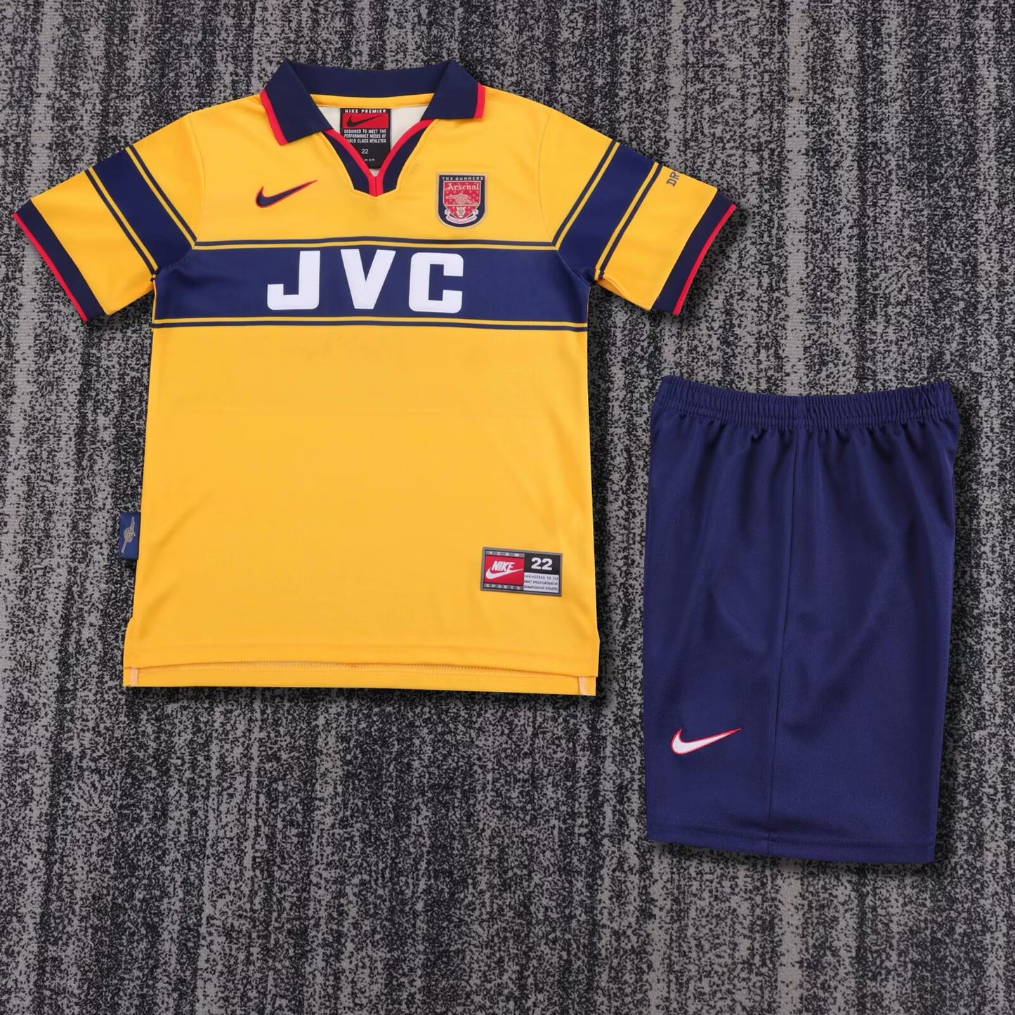 Arsenal 1997-99 Away Retro Kids Kit