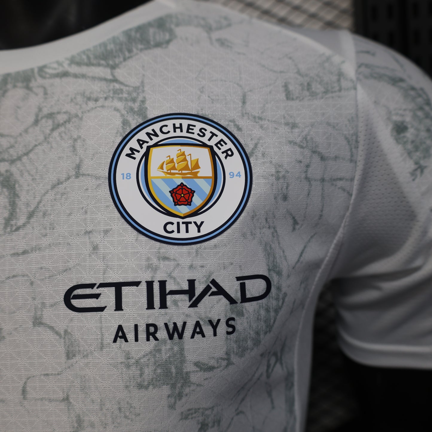 Manchester City 2025-26 Away Shirt