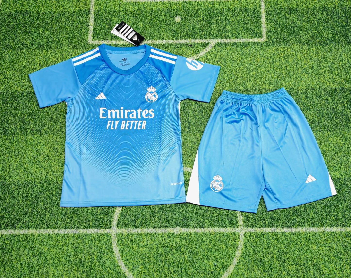Real Madrid 2025-26 GK Kids Kit