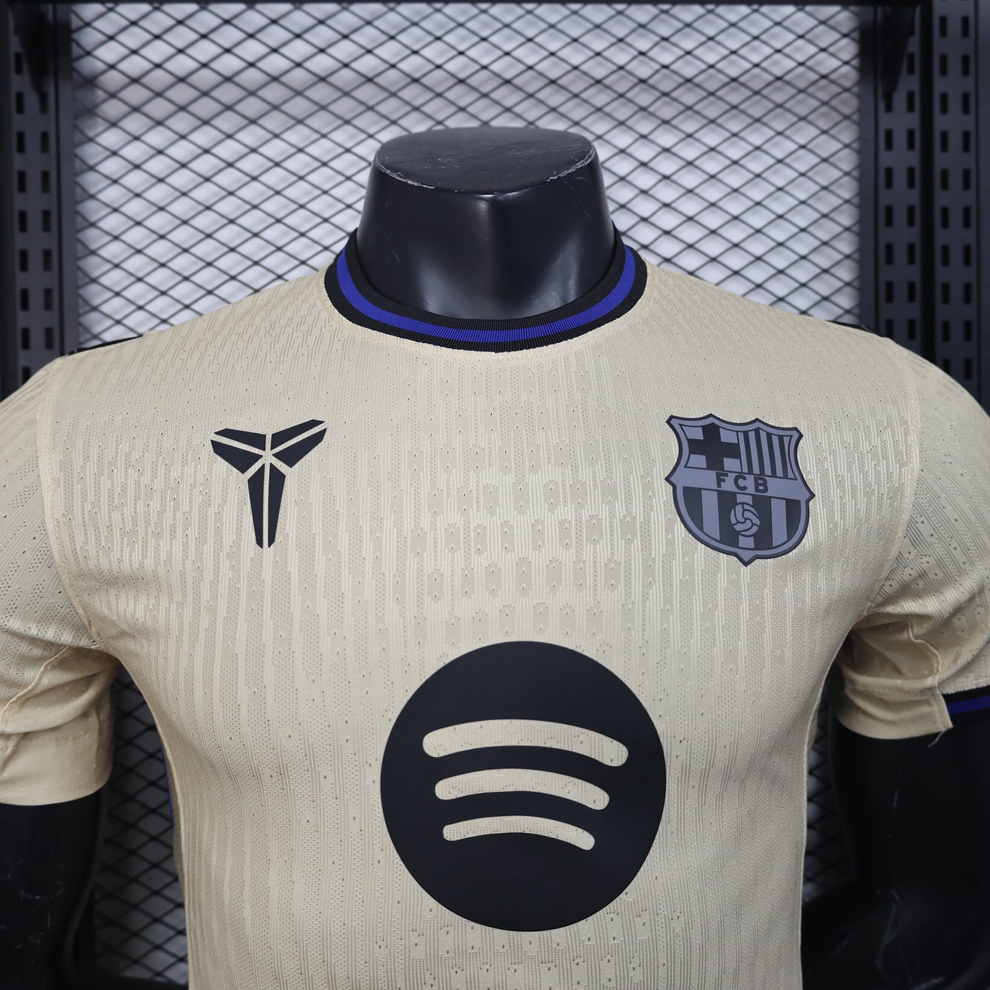 FC Barcelona 2025-26 Away Shirt