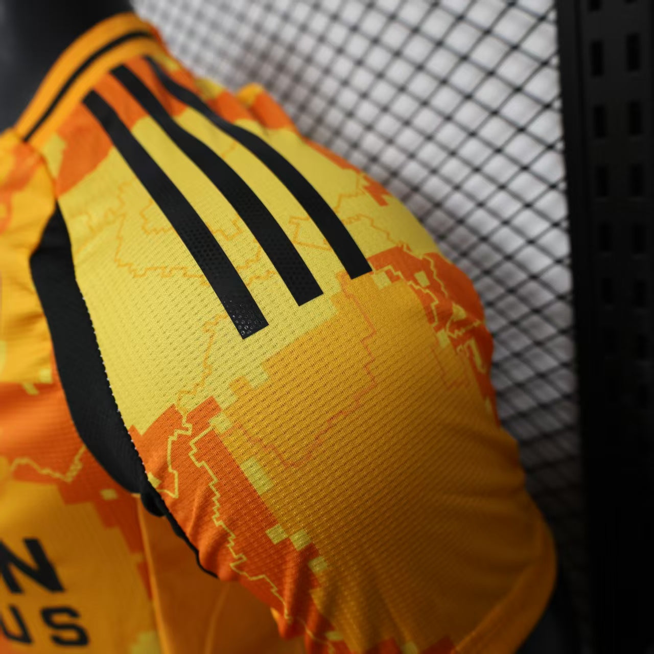 Paris FC 2025-26 Third Away Shirt