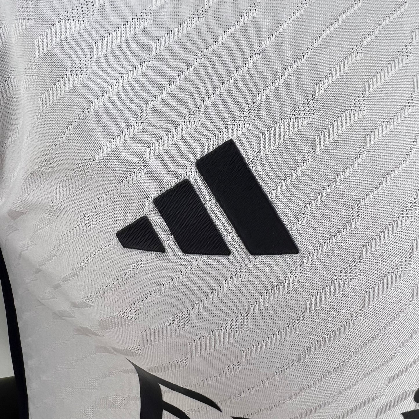 Real Madrid 23-24 Home Shirt