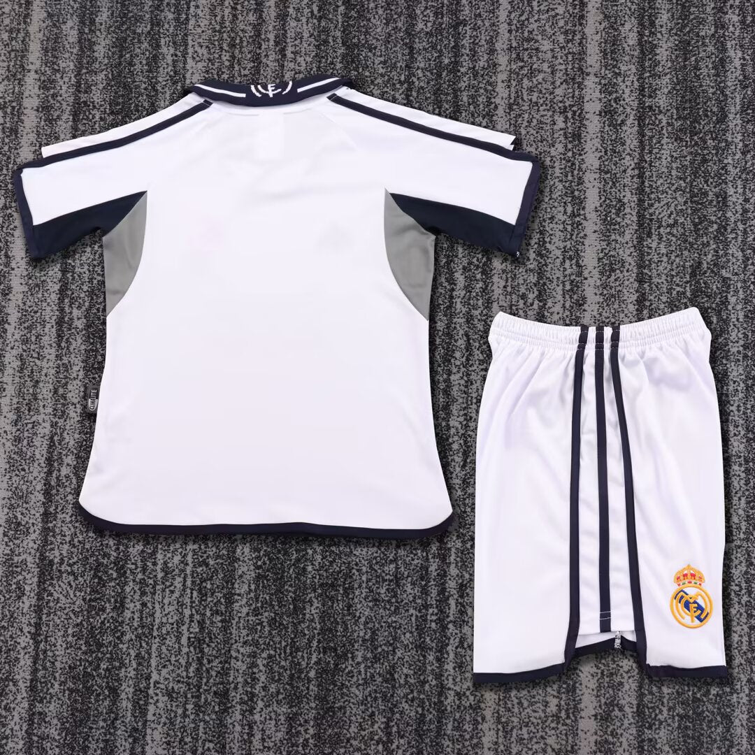 Real Madrid 2000-1 Home Retro Kids Kit