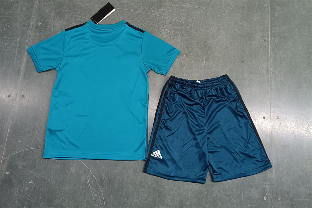 Real Madrid 2017-18 Away Retro Kids Kit