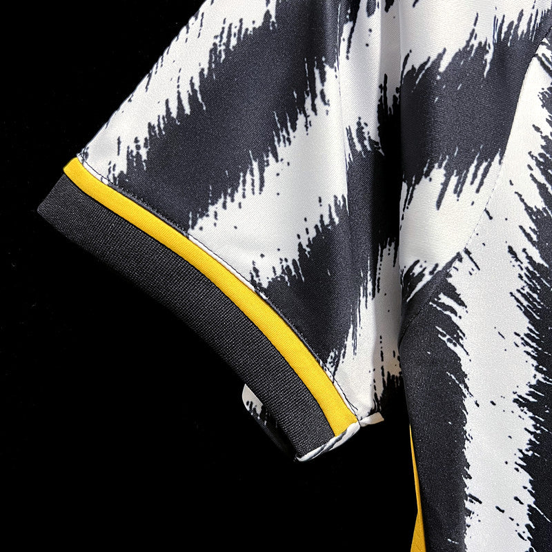 Juventus 23-24 Home Shirt