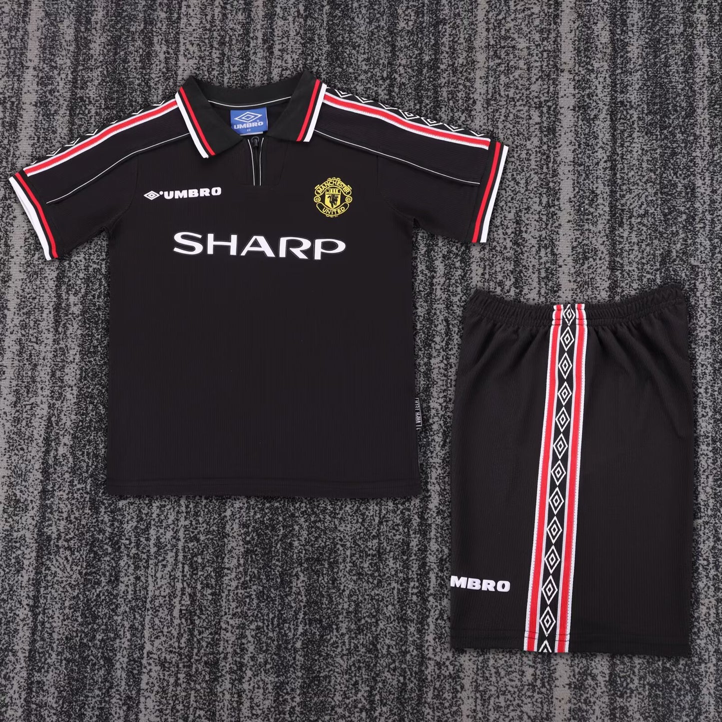 Manchester United 1998-99 Third Away Retro Kids Kit