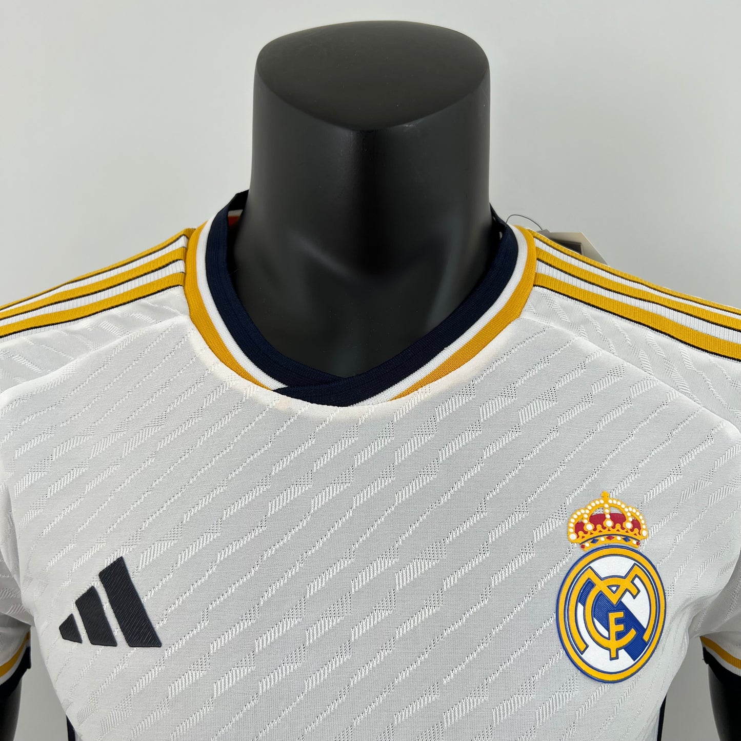 Real Madrid 23-24 Home Shirt