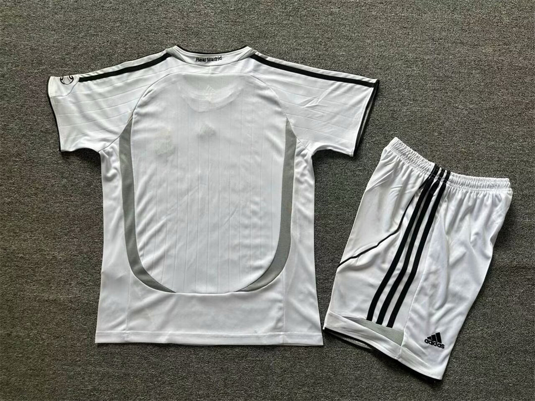 Real Madrid 2006-7 Home Retro Kids Kit