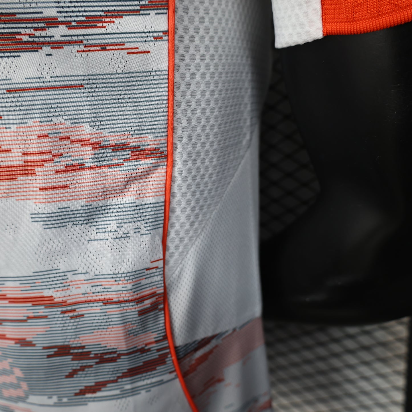 Bayern Munich 2025-26 Away Shirt