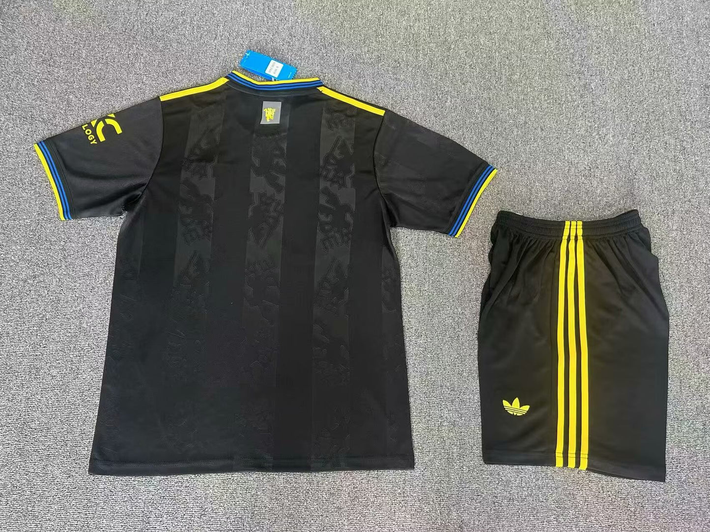 Manchester United 2025-26 Third Away Kids Kit
