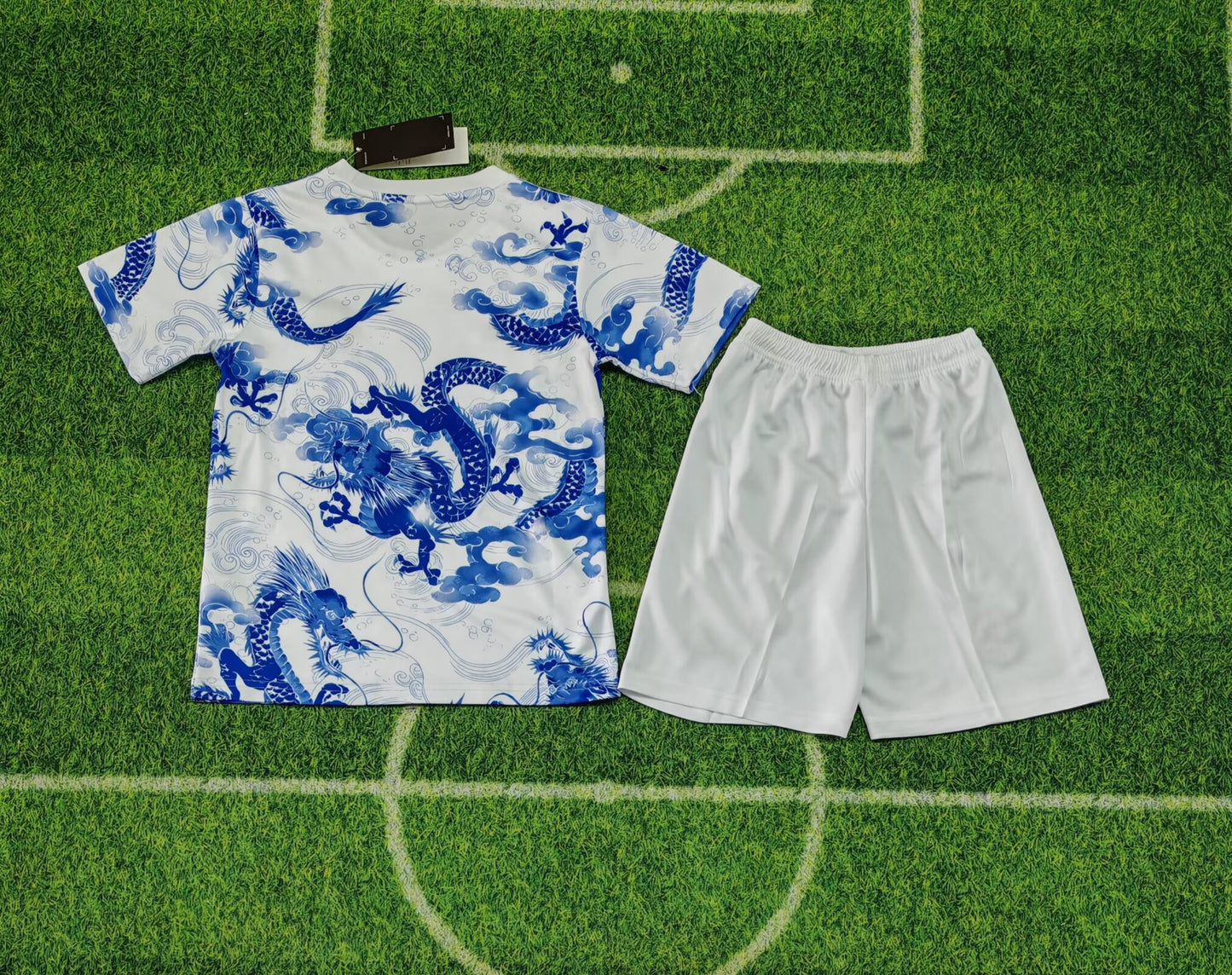 Real Madrid 2025-26 Special Edition Kids Kit