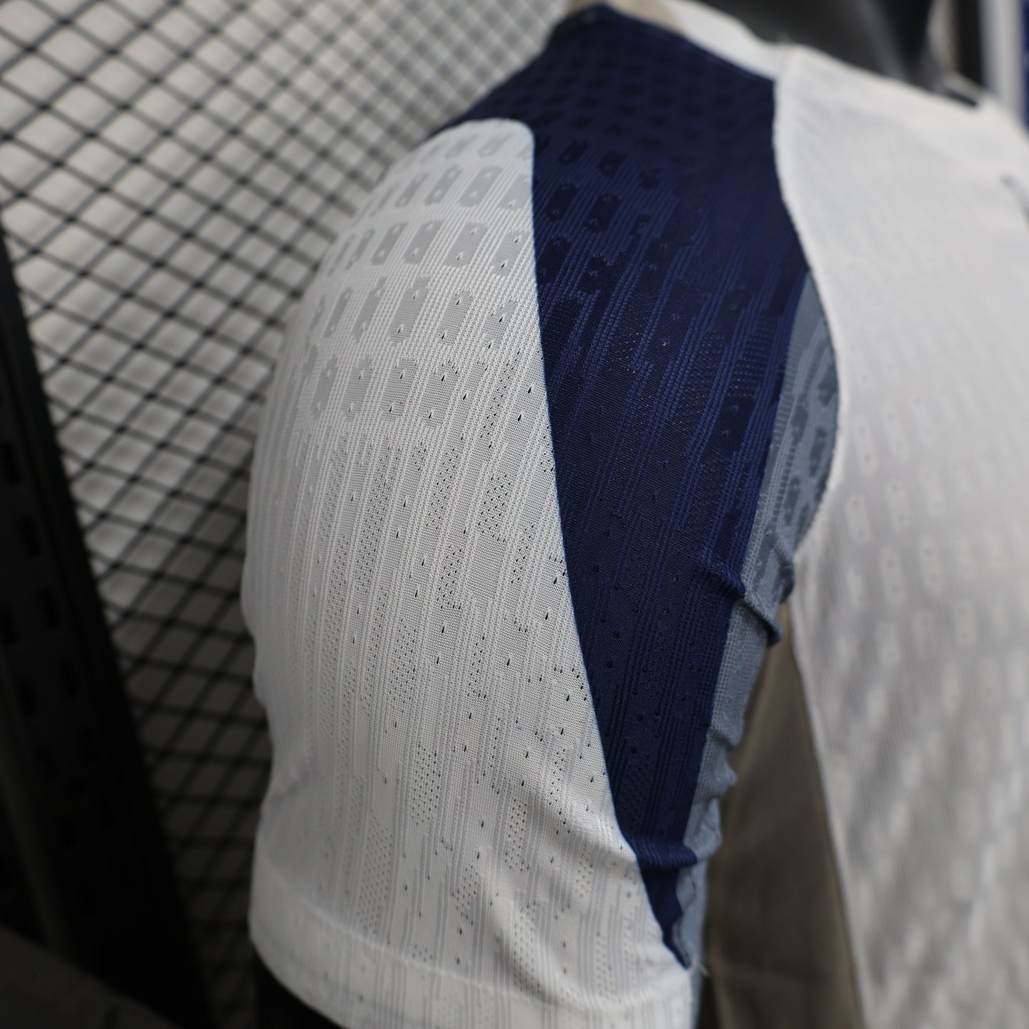 Tottenham 2025-26 Home Shirt