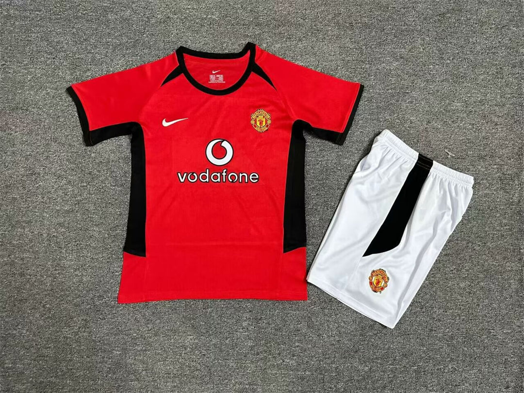 Manchester United 2002-4 Home Retro Kids Kit
