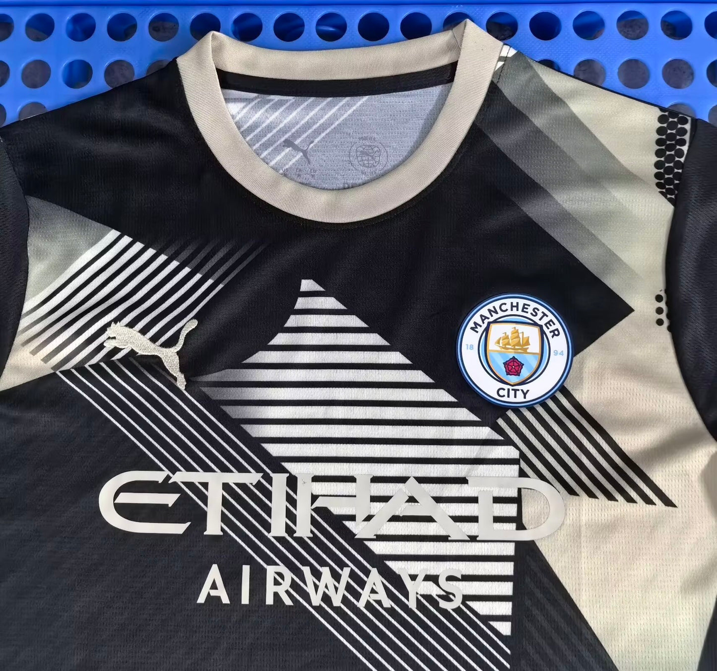 Manchester City 2025-26 Black Special Edition Shirt