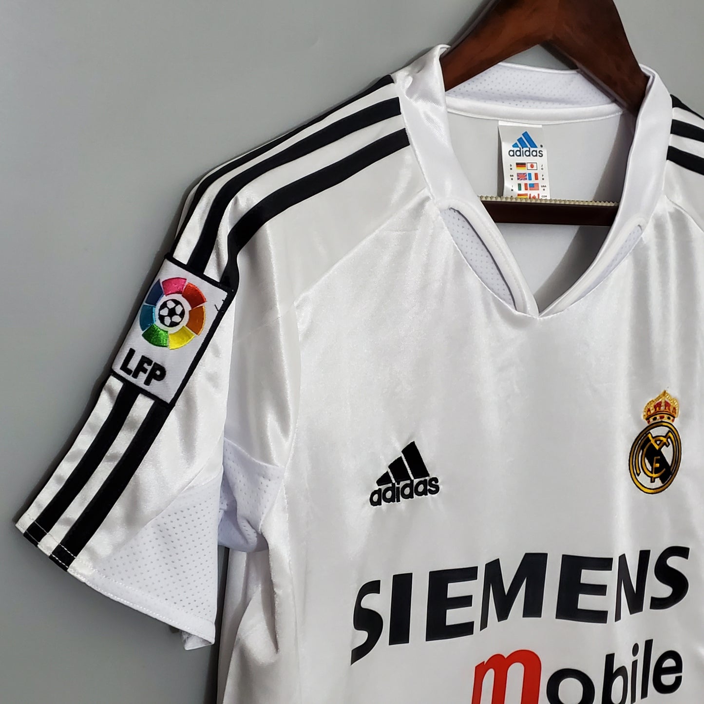 Real Madrid 2004-5 Home Shirt