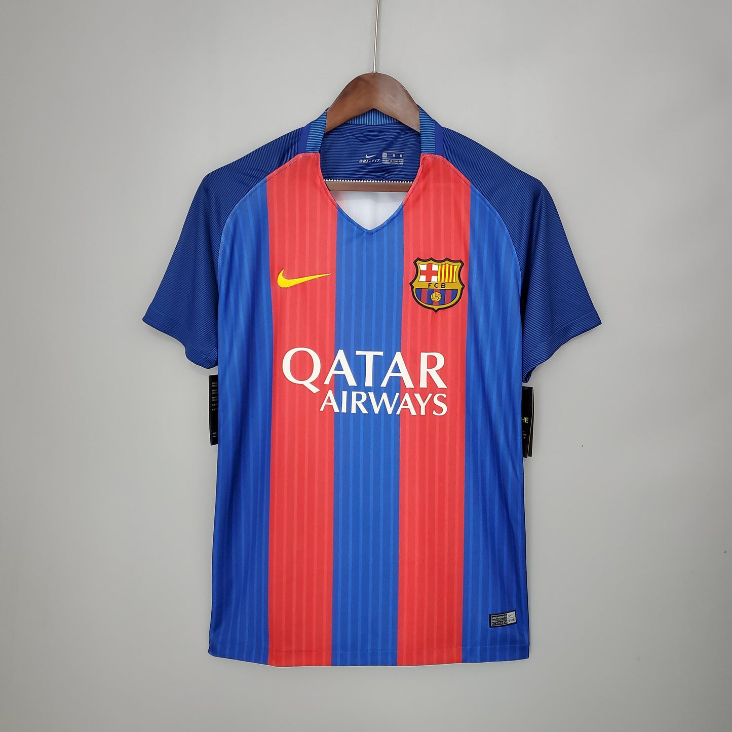 FC Barcelona 2016-17 Home Shirt