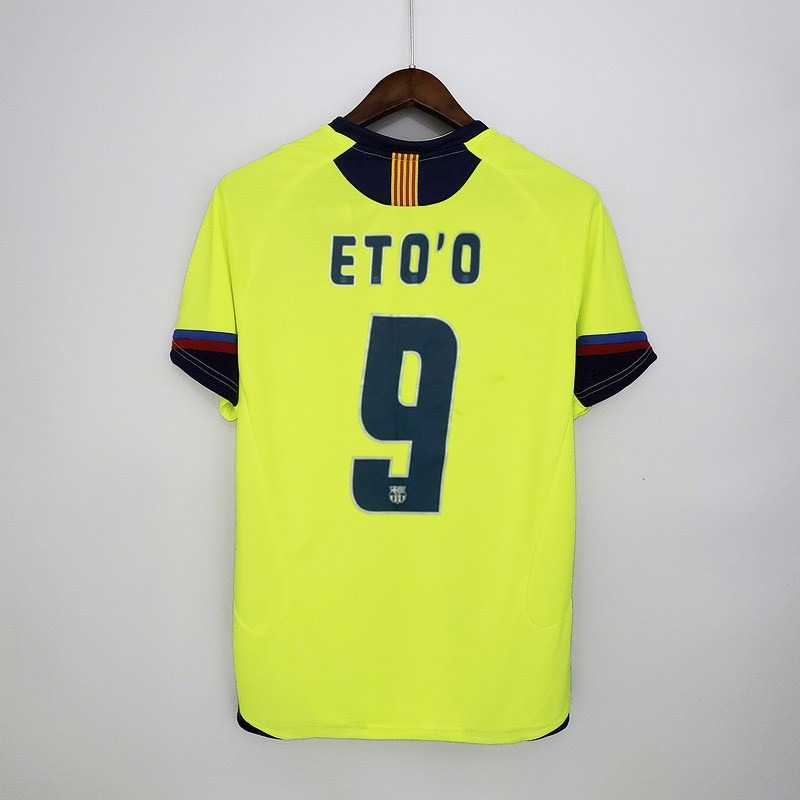 FC Barcelona 2005/6 Away Shirt