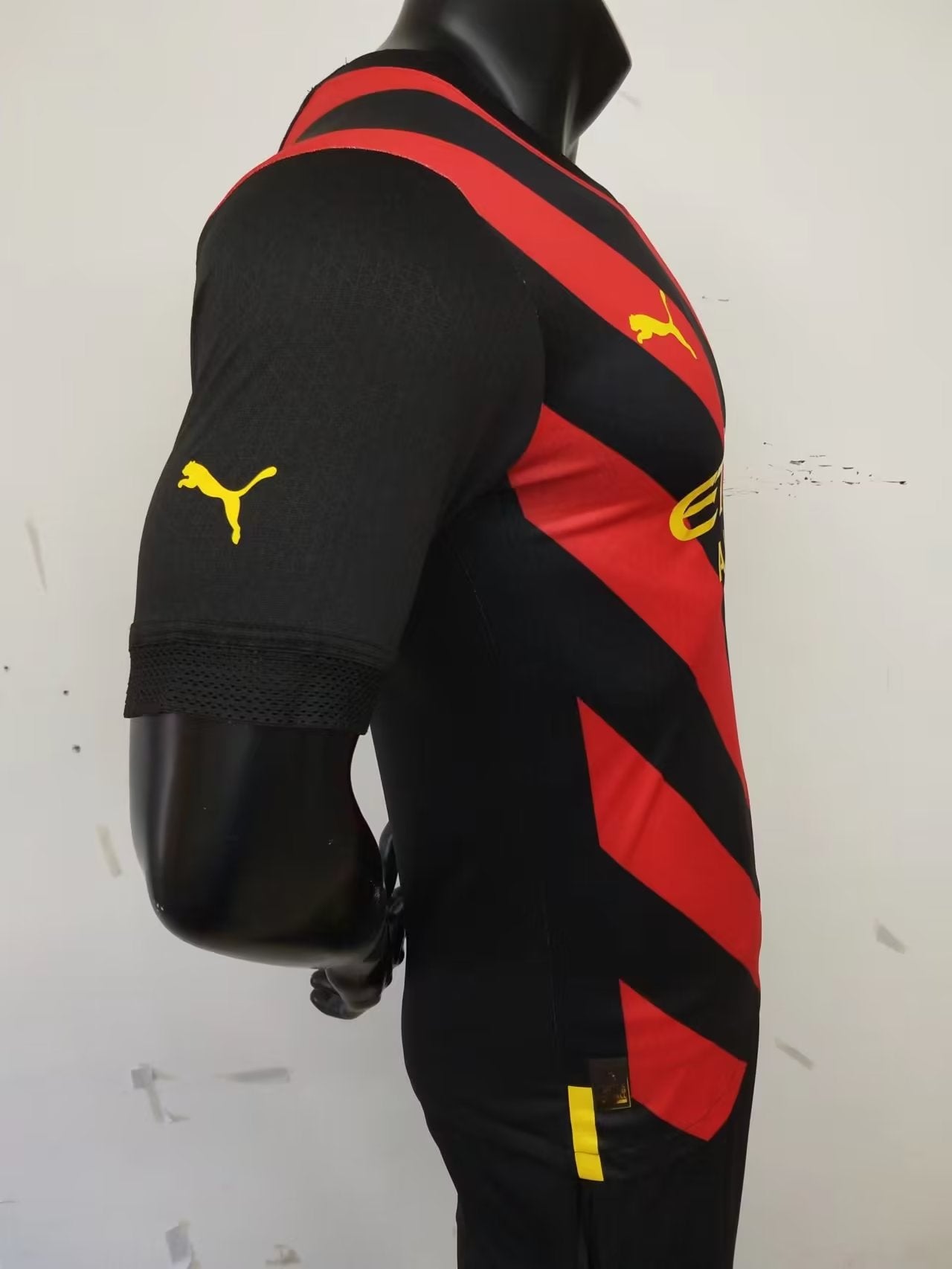 Manchester City 22/23 Away Shirt