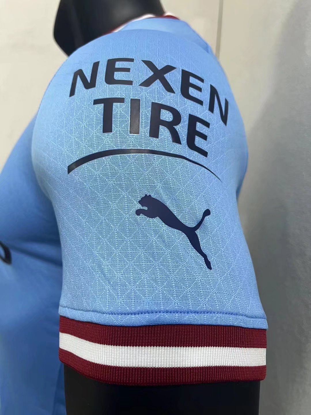Manchester City 22-23 Home Shirt