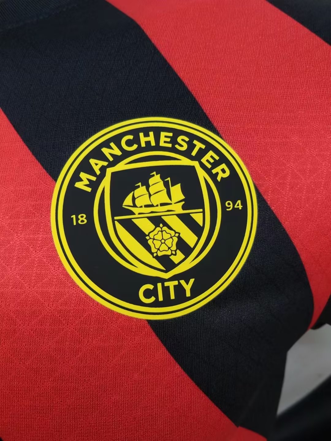 Manchester City 22/23 Away Shirt