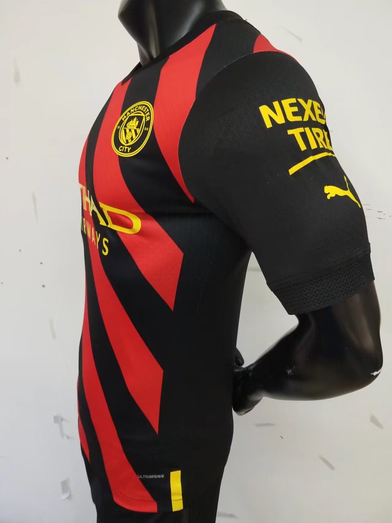 Manchester City 22/23 Away Shirt