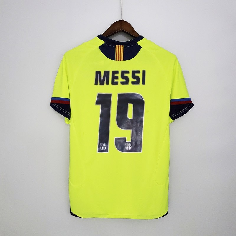 FC Barcelona 2005/6 Away Shirt
