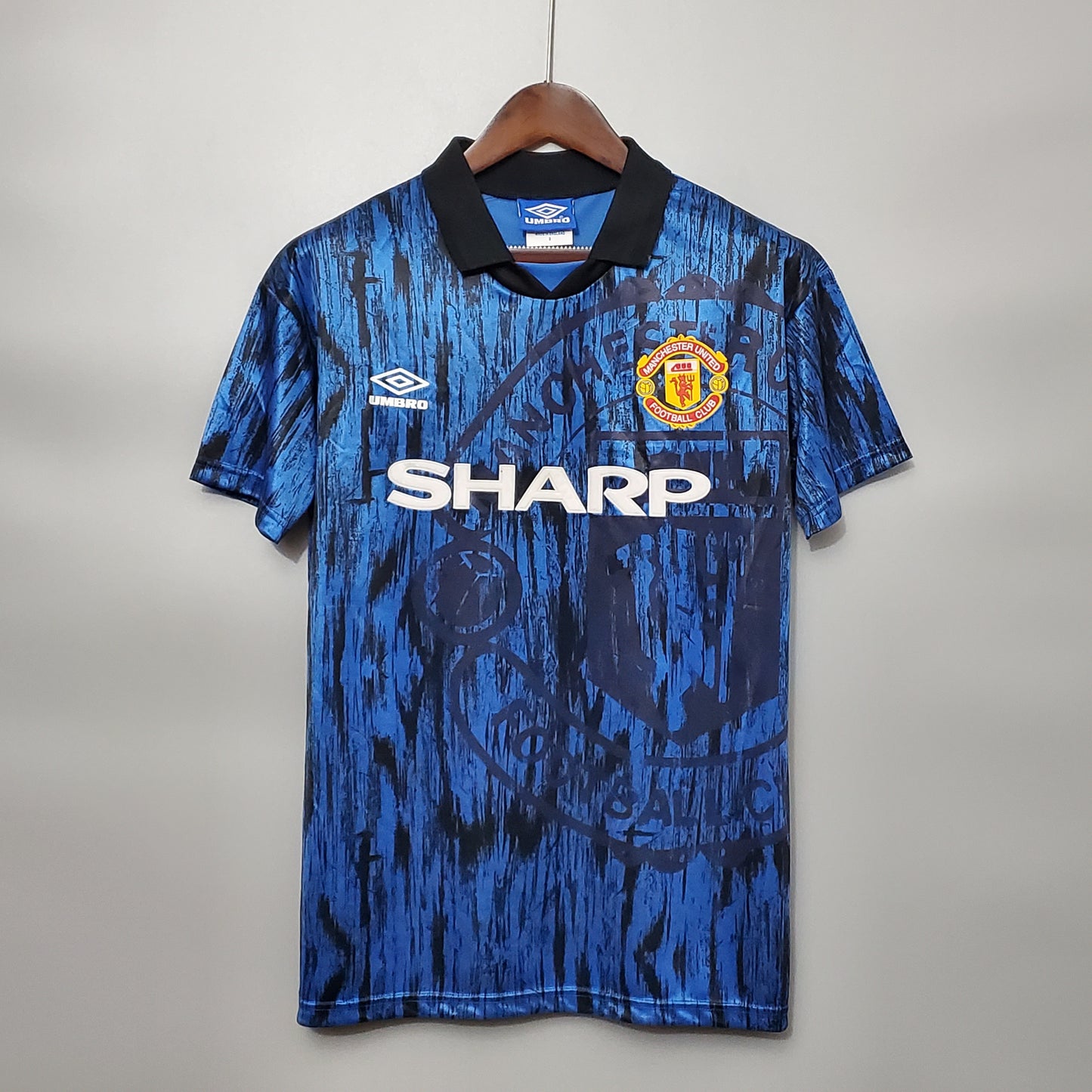Manchester United 1992-3 Away Shirt