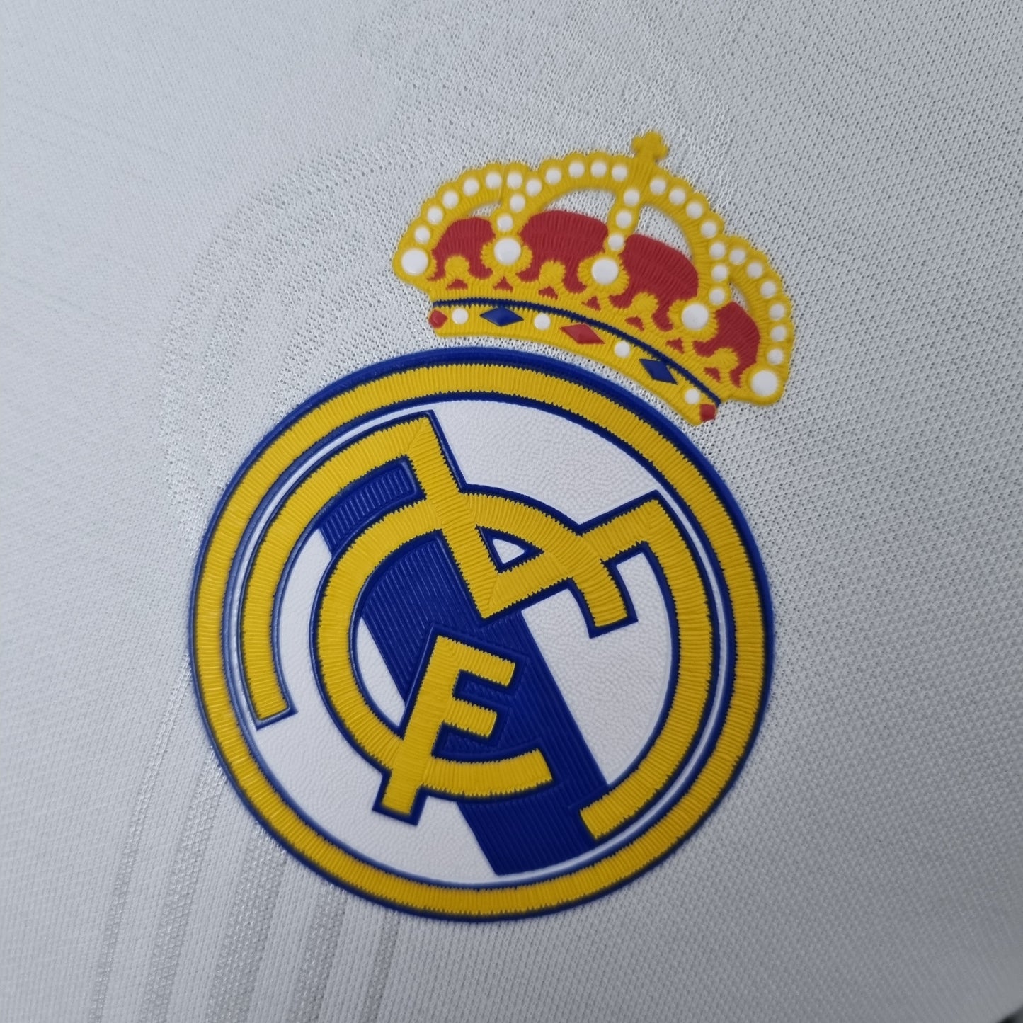 Real Madrid 22-23 Home Shirt