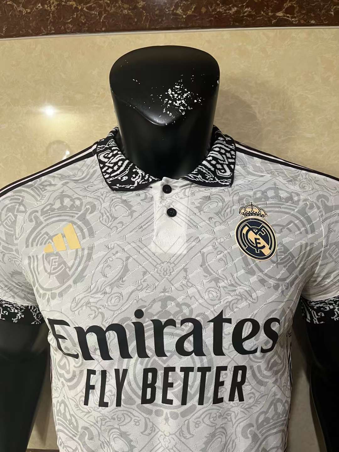 Real Madrid 23-24 White Classic Concept Shirt