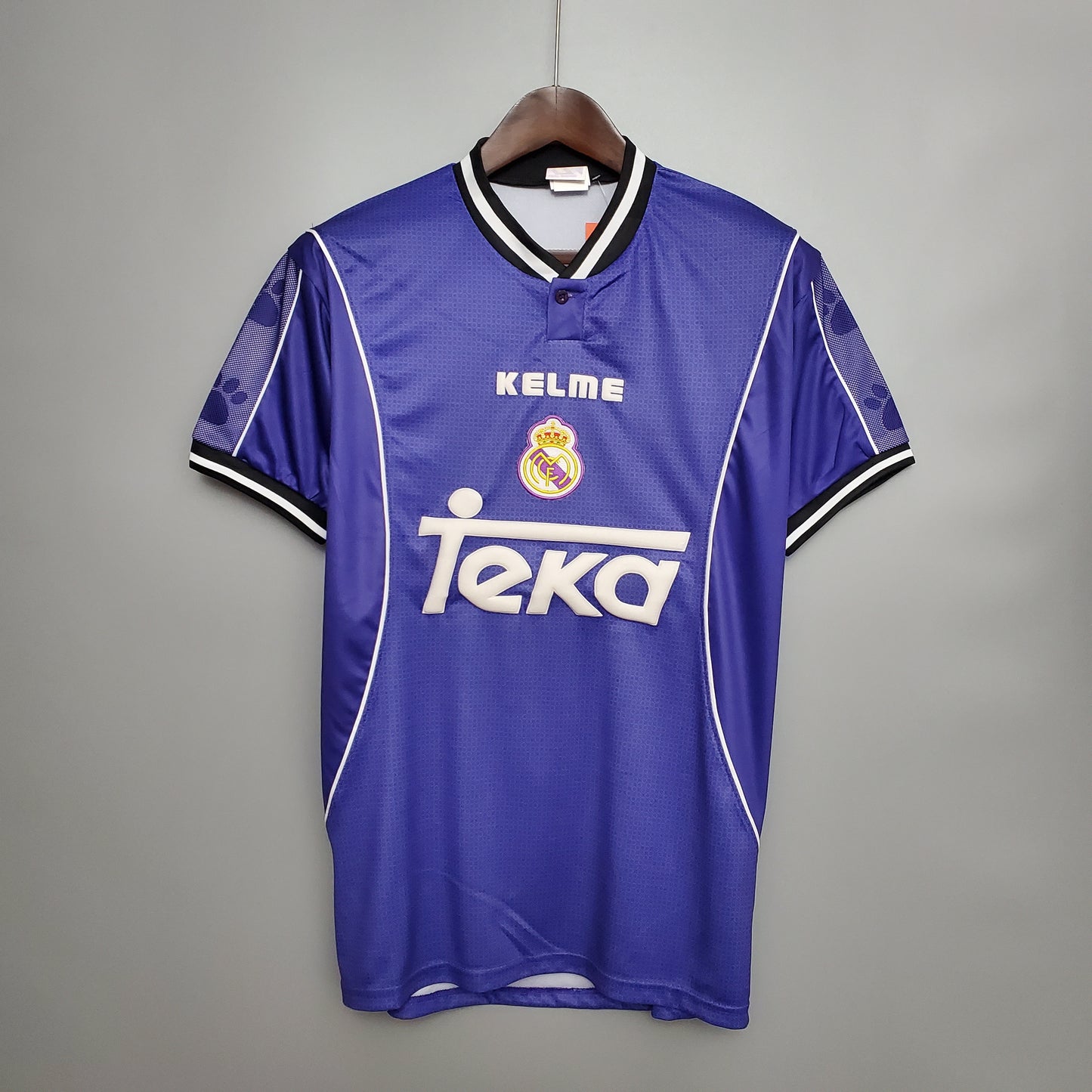 Real Madrid 1997-98 Away Shirt