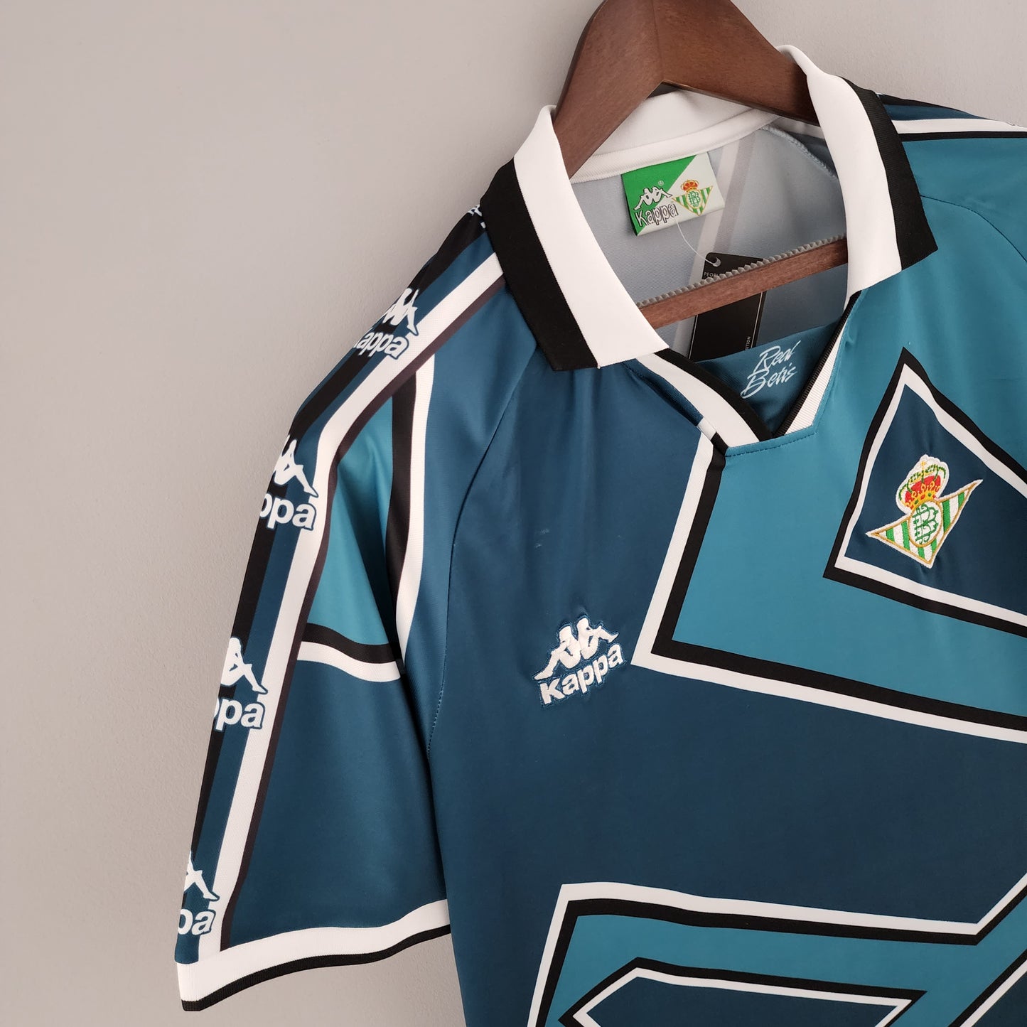 Real Betis 1995-97 Away Shirt