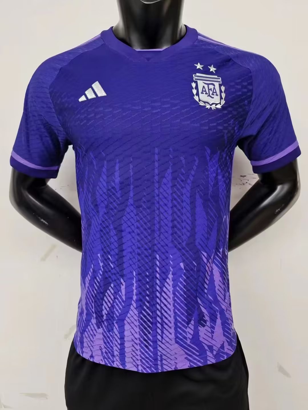 Argentina 22-23 Away Shirt
