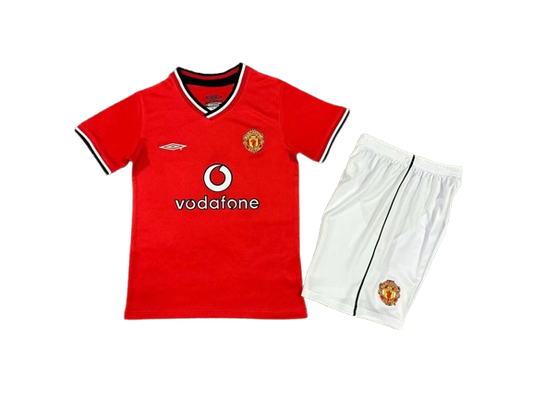 Manchester United 2000-02 Home Retro Kids Kit